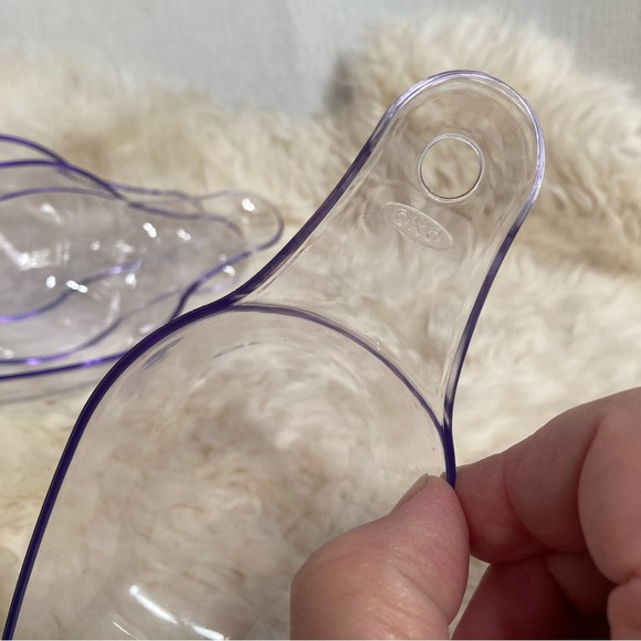 New 4 OXO Handled Scoops Transparent Purple Plastic NWOT - Picture 3 of 6